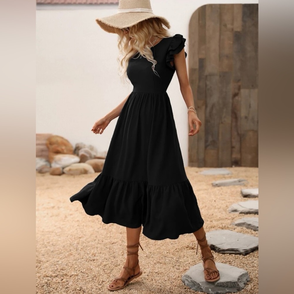 NWOT Black midi dress size XL